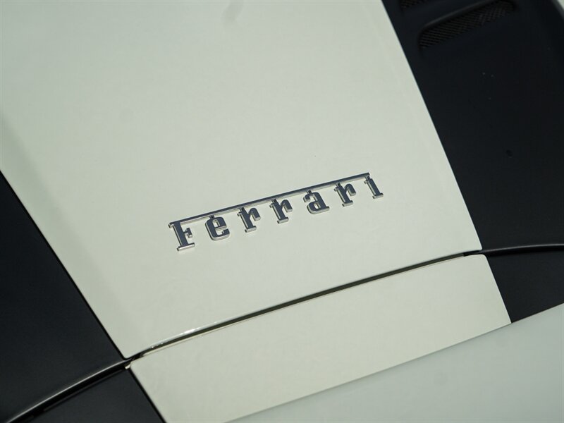 2022 Ferrari F8 Spider - Photo 60 - Bonita Springs, FL 34134