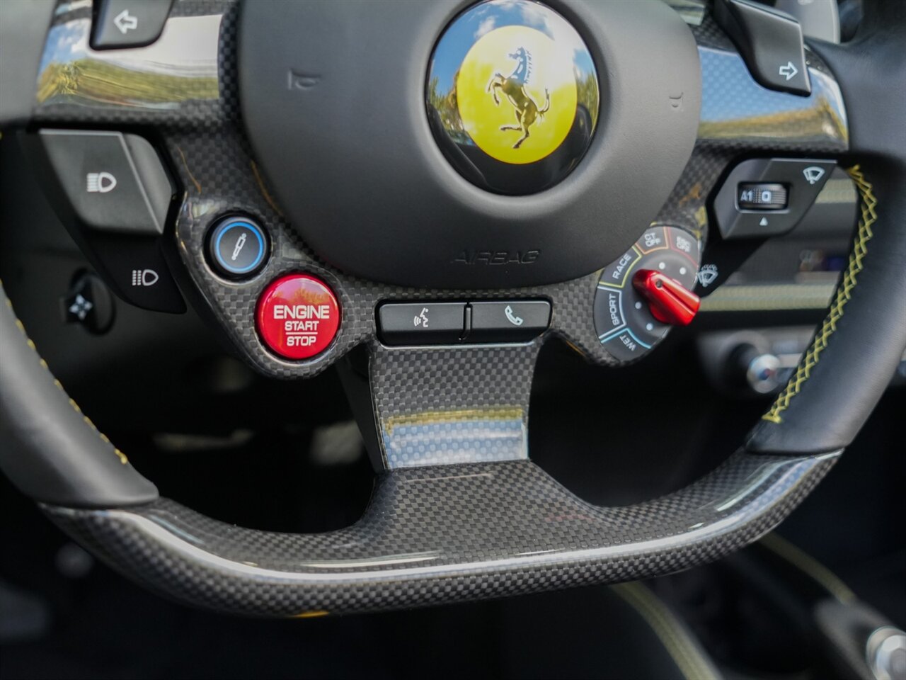 2022 Ferrari F8 Spider   - Photo 33 - Bonita Springs, FL 34134