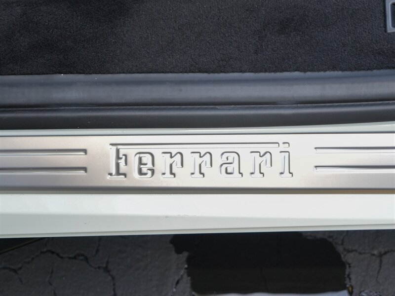 2022 Ferrari F8 Spider - Photo 28 - Bonita Springs, FL 34134