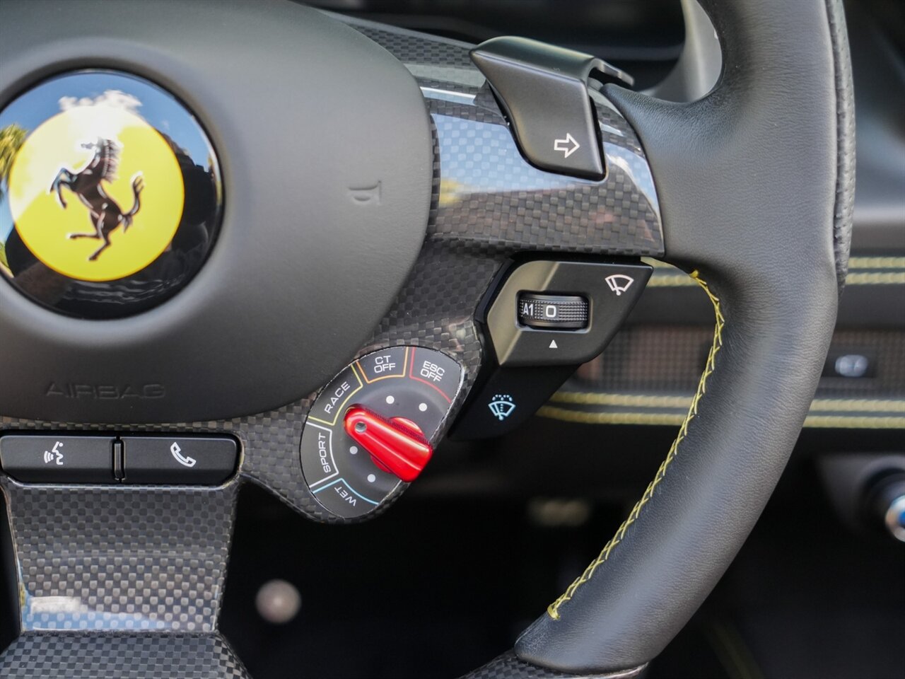 2022 Ferrari F8 Spider   - Photo 32 - Bonita Springs, FL 34134