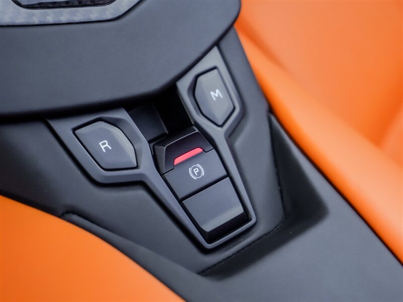 2014 Lamborghini Aventador LP 700-4 Roadster - Photo 16 - Bonita Springs, FL 34134