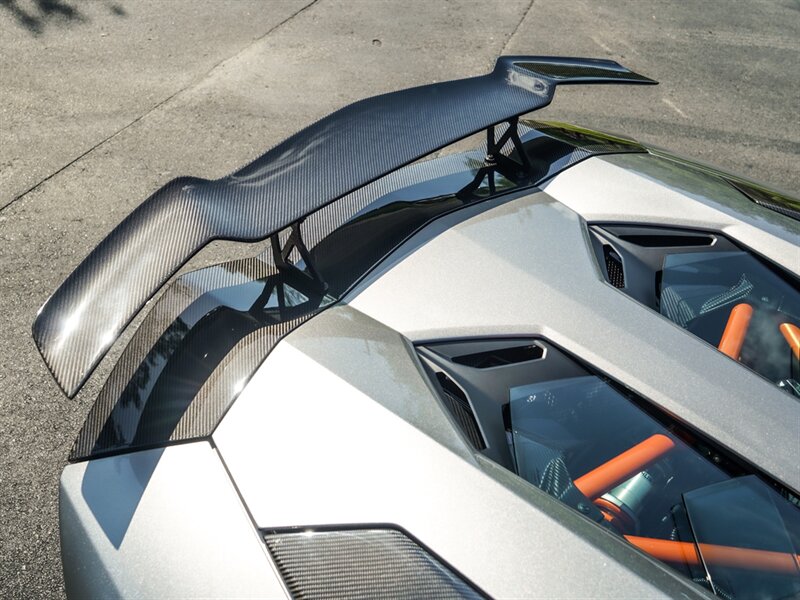 2014 Lamborghini Aventador LP 700-4 Roadster - Photo 38 - Bonita Springs, FL 34134