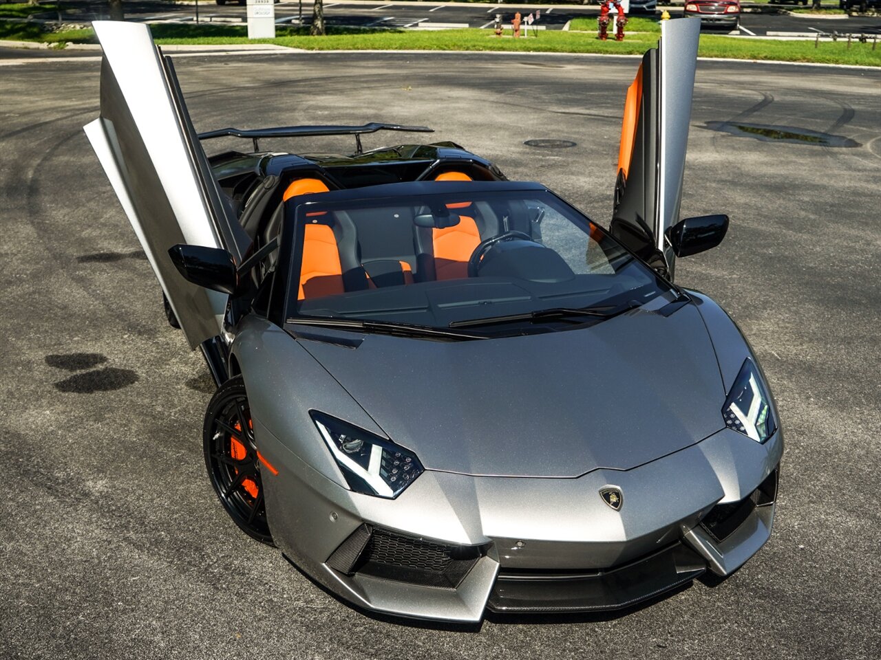 2014 Lamborghini Aventador LP 700-4  Roadster - Photo 43 - Bonita Springs, FL 34134