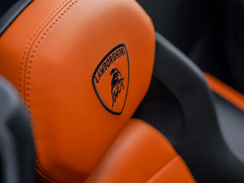 2014 Lamborghini Aventador LP 700-4 Roadster - Photo 26 - Bonita Springs, FL 34134