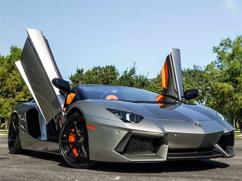 2014 Lamborghini Aventador LP 700-4 Roadster - Photo 47 - Bonita Springs, FL 34134