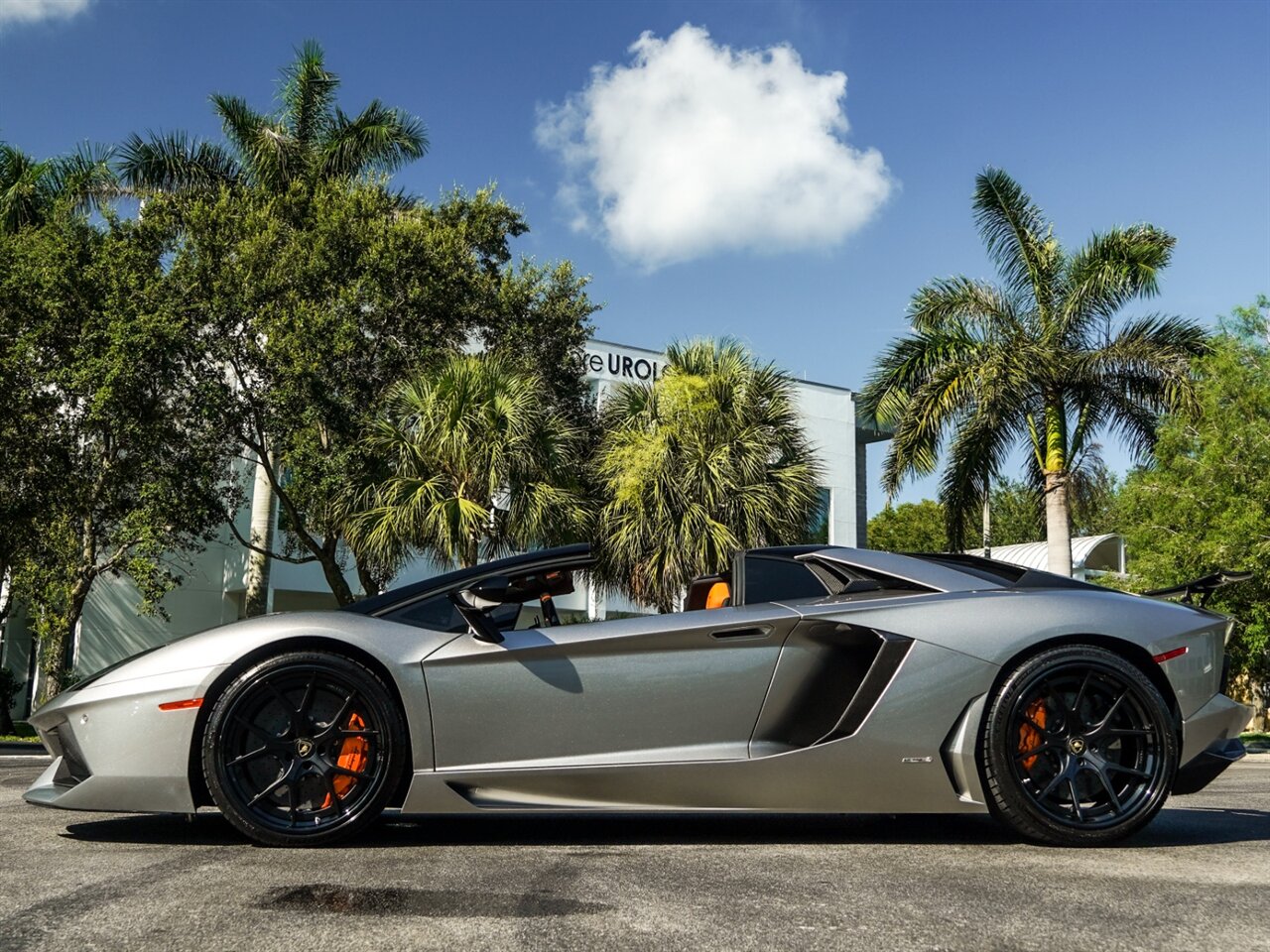 2014 Lamborghini Aventador LP 700-4  Roadster - Photo 30 - Bonita Springs, FL 34134