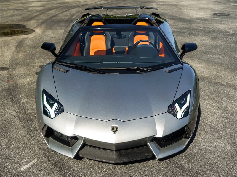 2014 Lamborghini Aventador LP 700-4 Roadster - Photo 5 - Bonita Springs, FL 34134