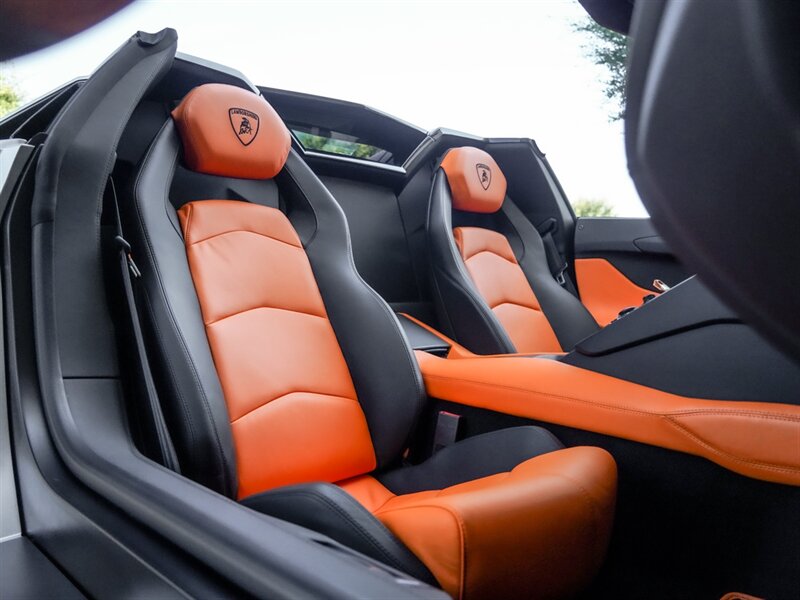 2014 Lamborghini Aventador LP 700-4 Roadster - Photo 25 - Bonita Springs, FL 34134