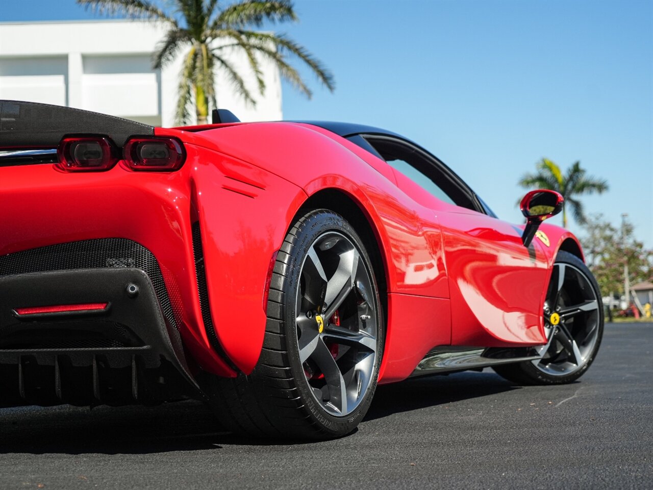 2021 Ferrari SF90 Stradale   - Photo 65 - Bonita Springs, FL 34134