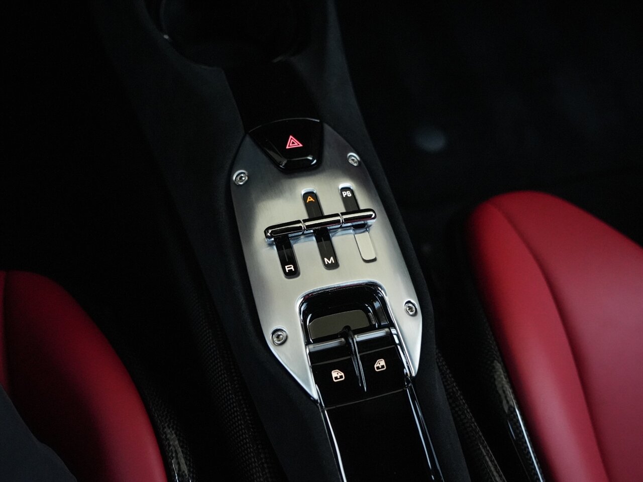 2021 Ferrari SF90 Stradale   - Photo 16 - Bonita Springs, FL 34134