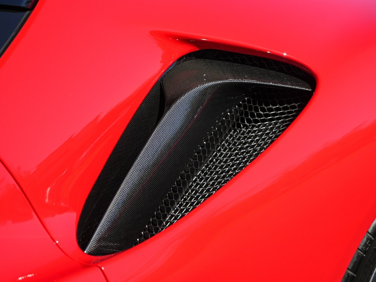 2021 Ferrari SF90 Stradale   - Photo 44 - Bonita Springs, FL 34134