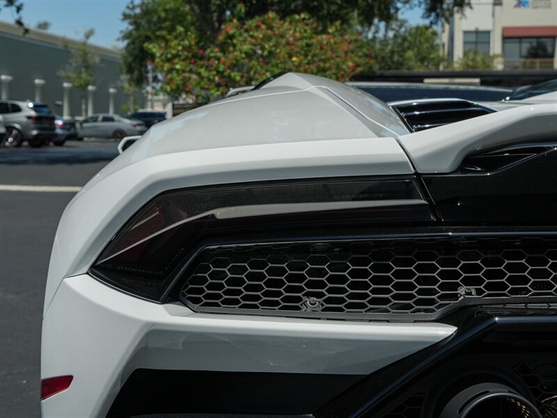 2020 Lamborghini Huracan EVO Spyder - Photo 54 - Bonita Springs, FL 34134