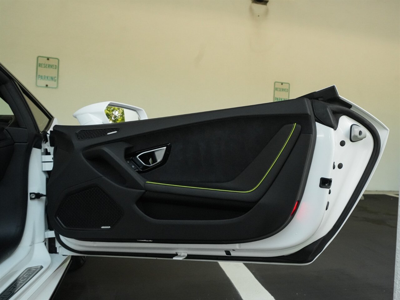 2020 Lamborghini Huracan EVO Spyder   - Photo 40 - Bonita Springs, FL 34134