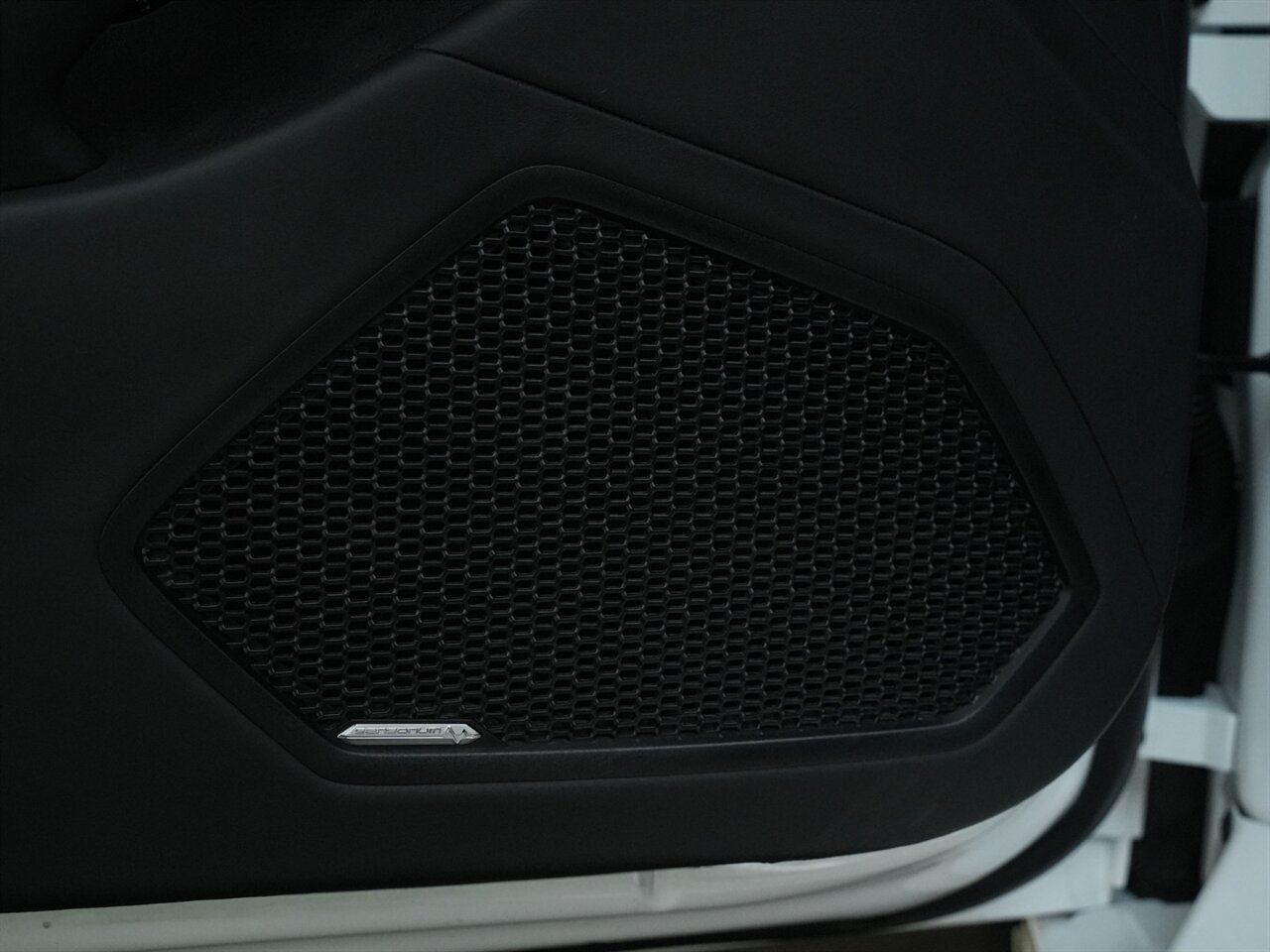2020 Lamborghini Huracan EVO Spyder   - Photo 29 - Bonita Springs, FL 34134