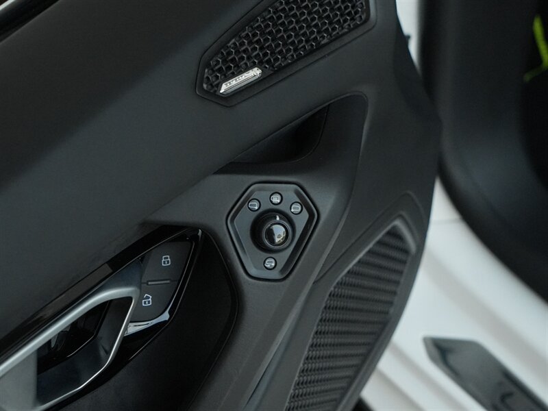 2020 Lamborghini Huracan EVO Spyder - Photo 28 - Bonita Springs, FL 34134