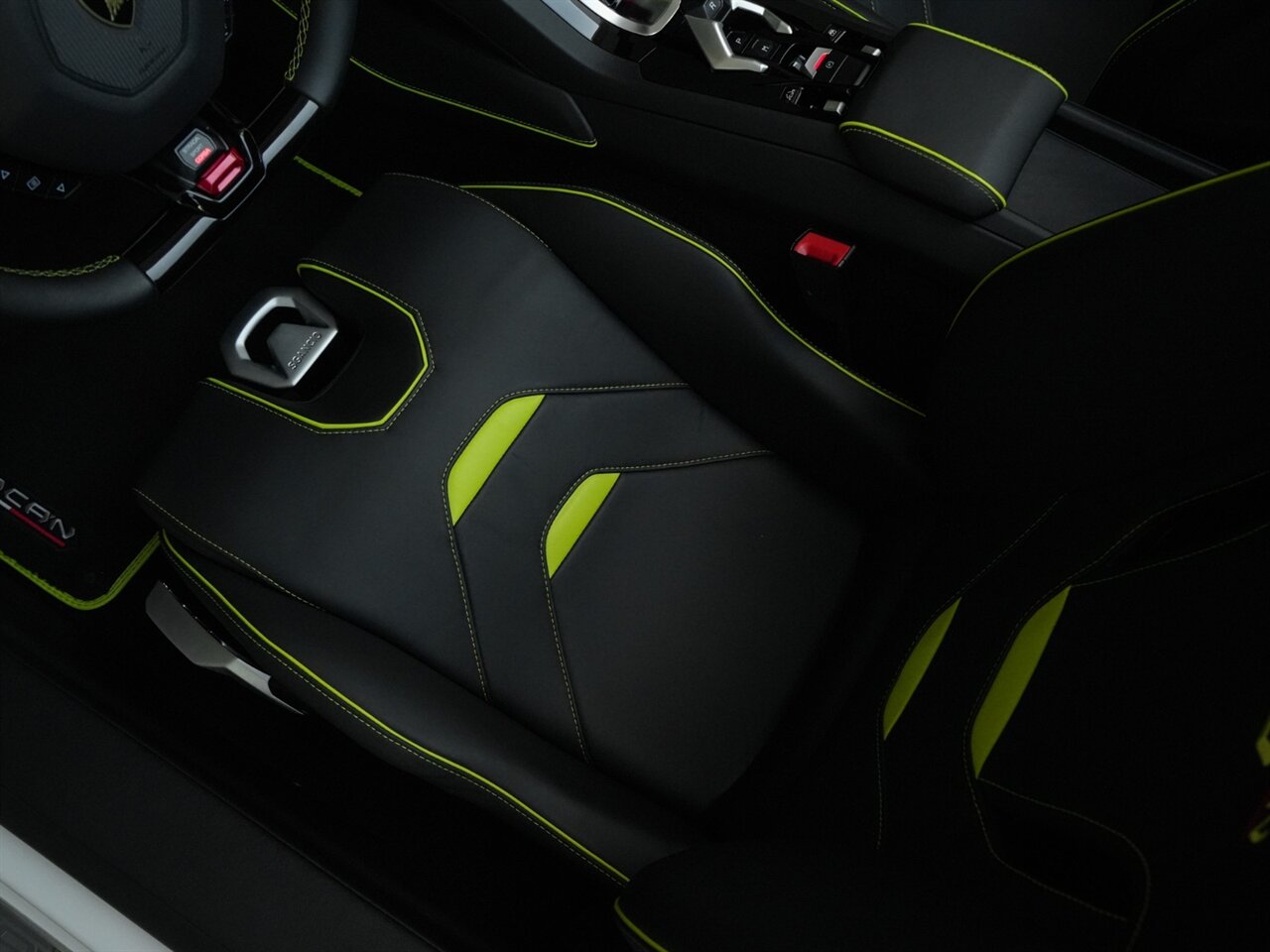 2020 Lamborghini Huracan EVO Spyder   - Photo 22 - Bonita Springs, FL 34134