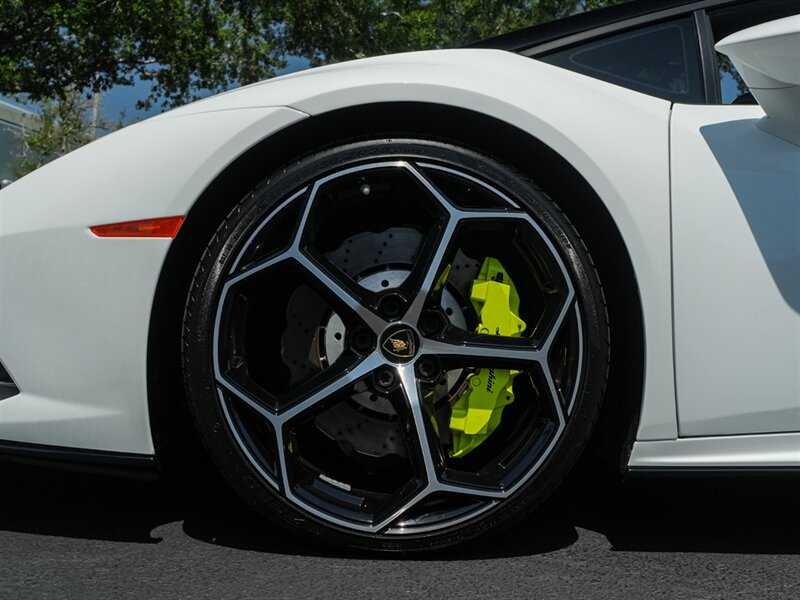 2020 Lamborghini Huracan EVO Spyder - Photo 45 - Bonita Springs, FL 34134