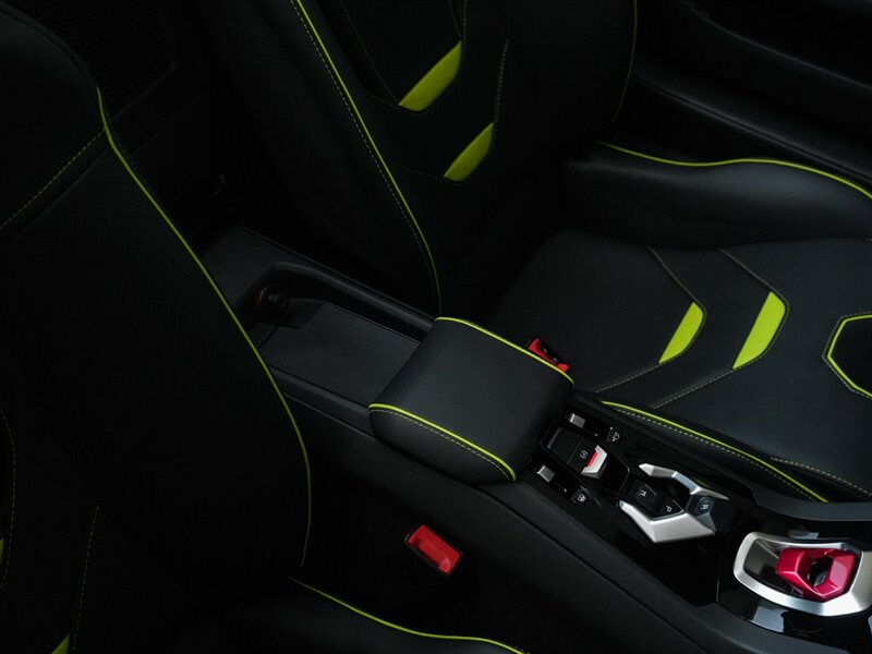 2020 Lamborghini Huracan EVO Spyder - Photo 37 - Bonita Springs, FL 34134
