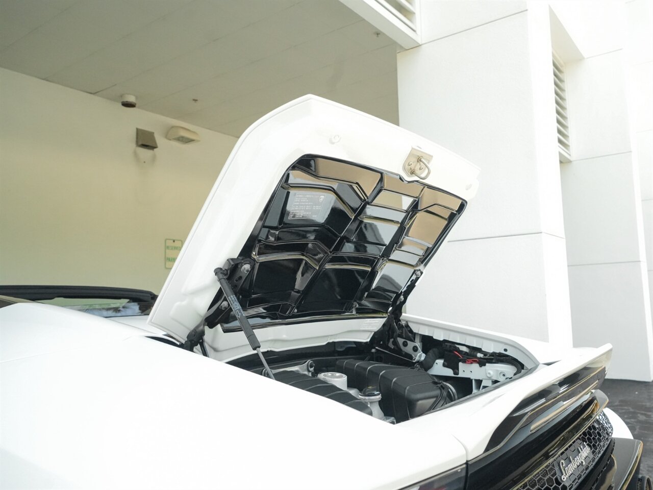 2020 Lamborghini Huracan EVO Spyder   - Photo 41 - Bonita Springs, FL 34134