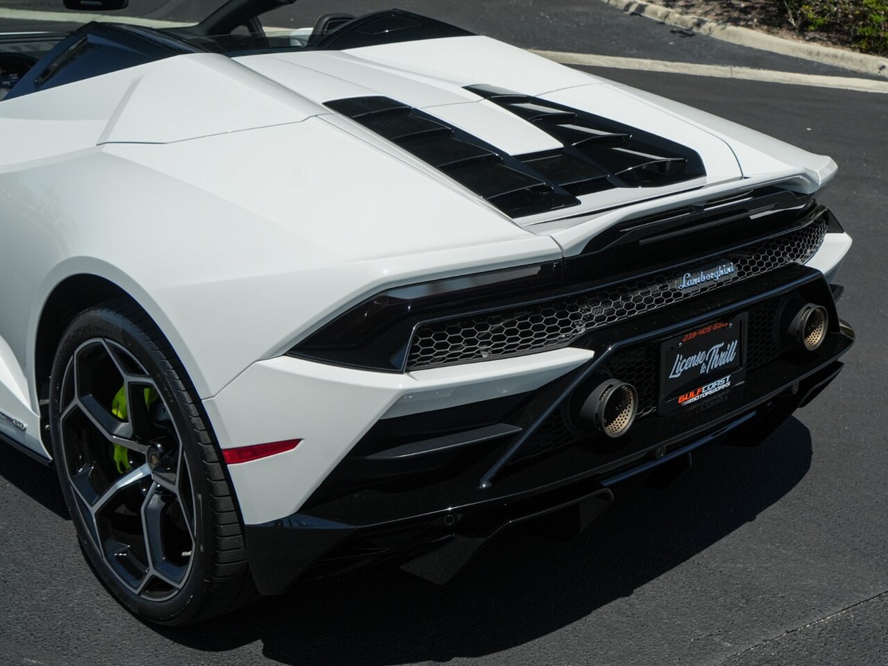 2020 Lamborghini Huracan EVO Spyder   - Photo 52 - Bonita Springs, FL 34134