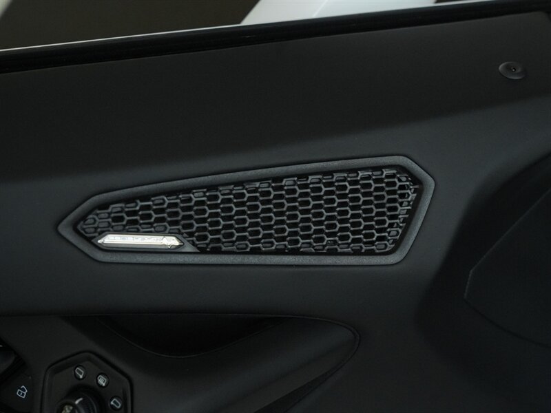 2020 Lamborghini Huracan EVO Spyder - Photo 30 - Bonita Springs, FL 34134