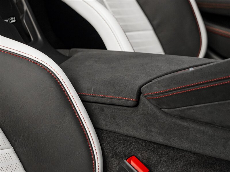 2023 Chevrolet Corvette Stingray 70th Anniversary - Photo 32 - Bonita Springs, FL 34134