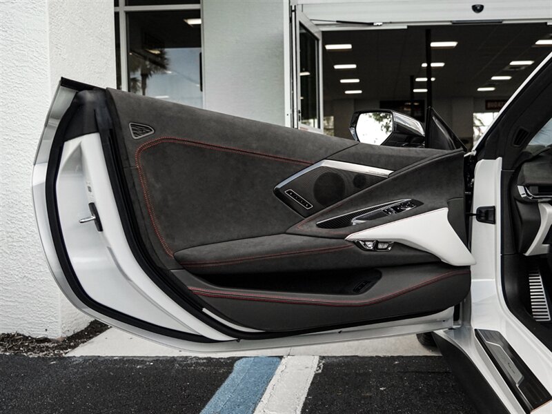 2023 Chevrolet Corvette Stingray 70th Anniversary - Photo 23 - Bonita Springs, FL 34134