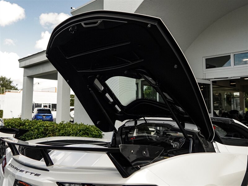 2023 Chevrolet Corvette Stingray 70th Anniversary - Photo 38 - Bonita Springs, FL 34134