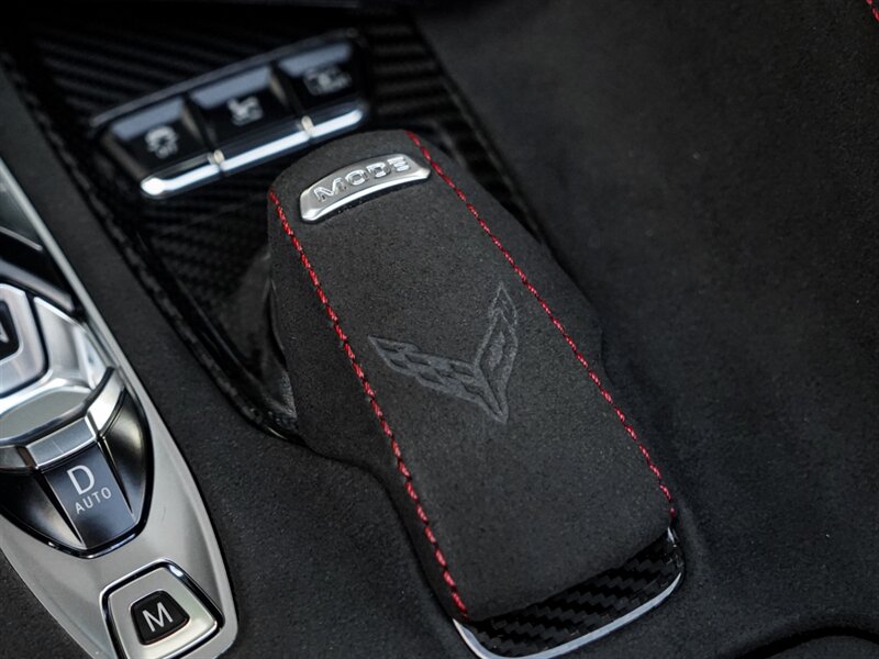 2023 Chevrolet Corvette Stingray 70th Anniversary - Photo 18 - Bonita Springs, FL 34134