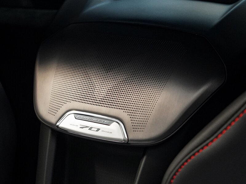 2023 Chevrolet Corvette Stingray 70th Anniversary - Photo 20 - Bonita Springs, FL 34134