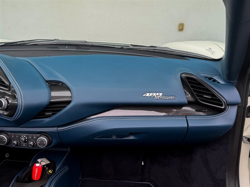 2018 Ferrari 488 Spider   - Photo 35 - Bonita Springs, FL 34134