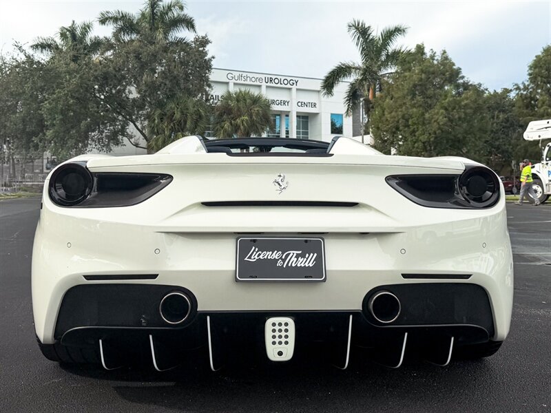 2018 Ferrari 488 Spider   - Photo 54 - Bonita Springs, FL 34134