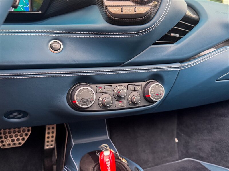 2018 Ferrari 488 Spider   - Photo 19 - Bonita Springs, FL 34134