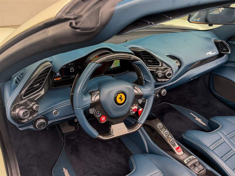 2018 Ferrari 488 Spider   - Photo 28 - Bonita Springs, FL 34134