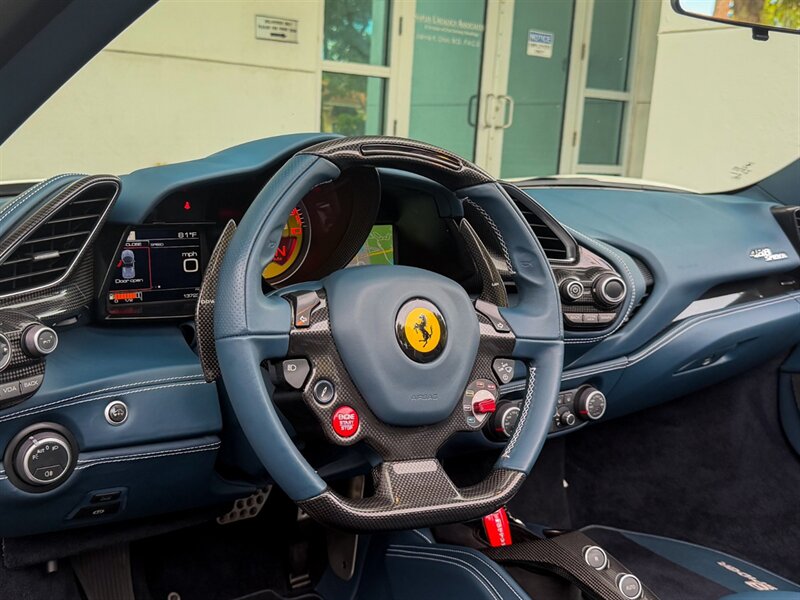 2018 Ferrari 488 Spider   - Photo 13 - Bonita Springs, FL 34134