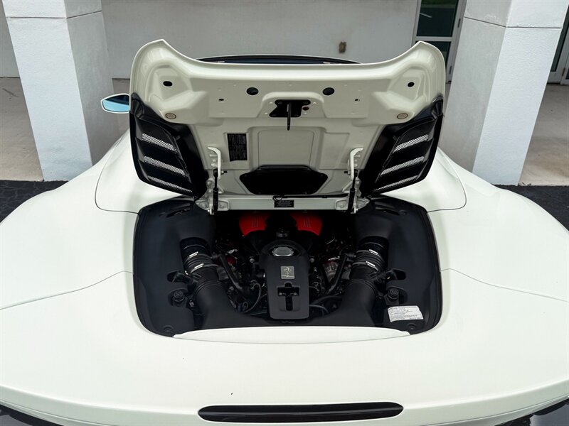 2018 Ferrari 488 Spider   - Photo 38 - Bonita Springs, FL 34134