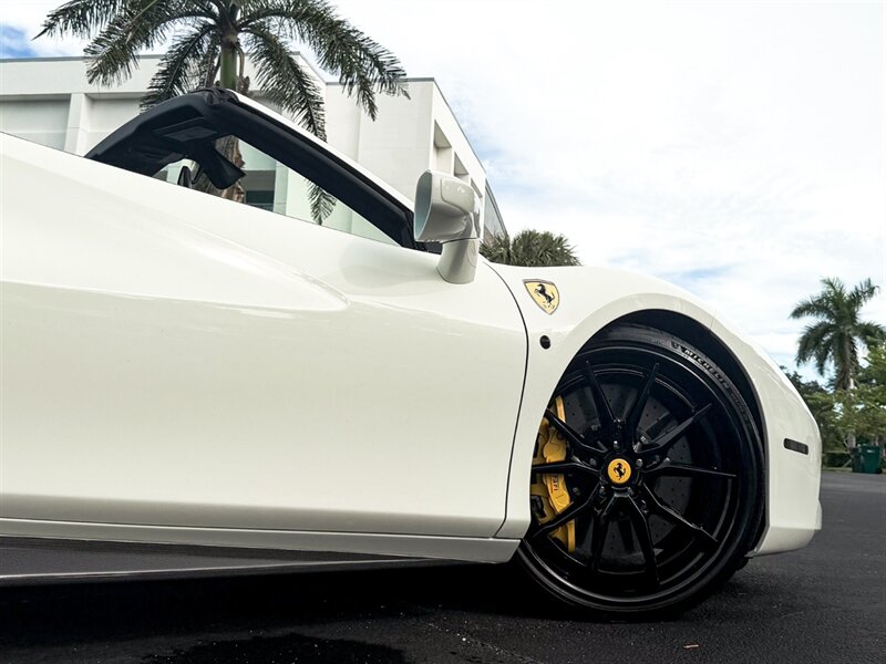 2018 Ferrari 488 Spider   - Photo 60 - Bonita Springs, FL 34134