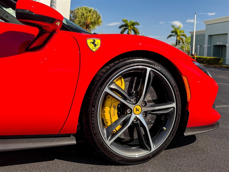 2022 Ferrari 296 GTB   - Photo 69 - Bonita Springs, FL 34134