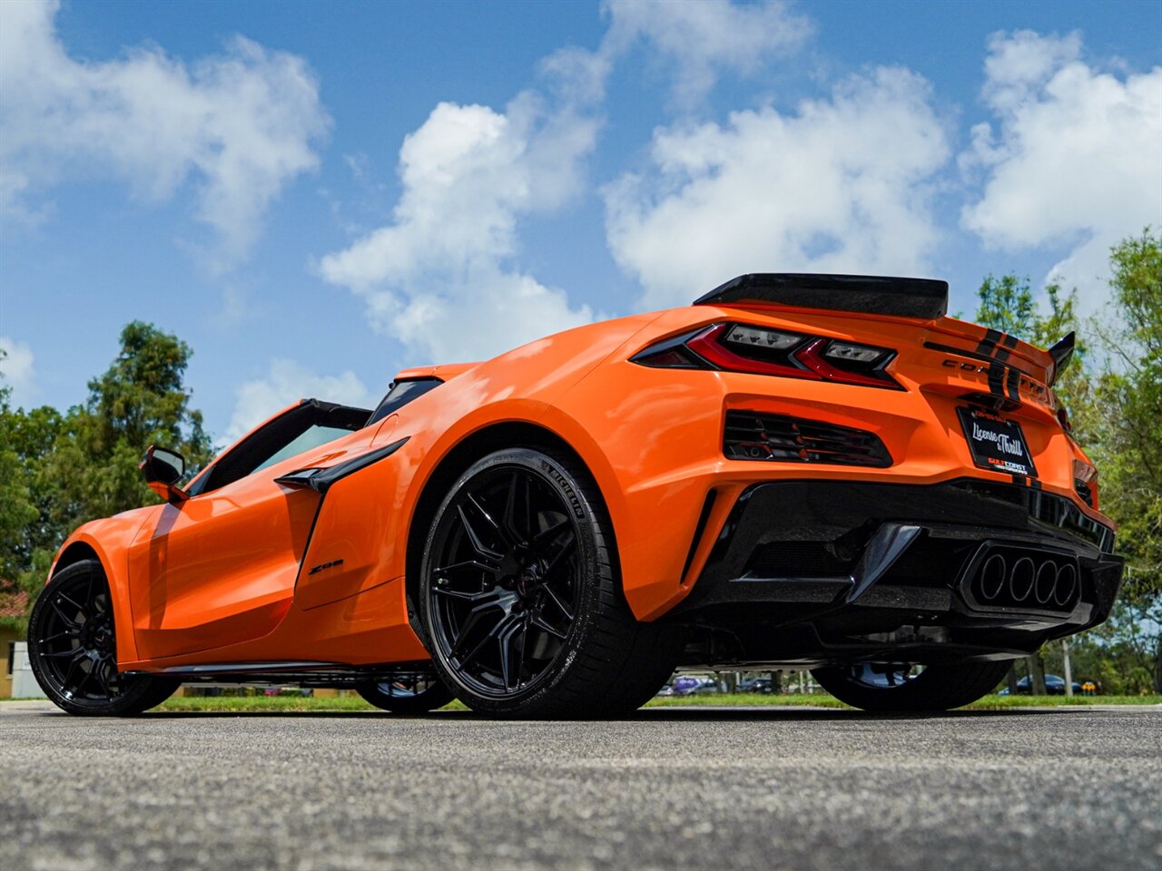 2023 Chevrolet Corvette Z06   - Photo 41 - Bonita Springs, FL 34134