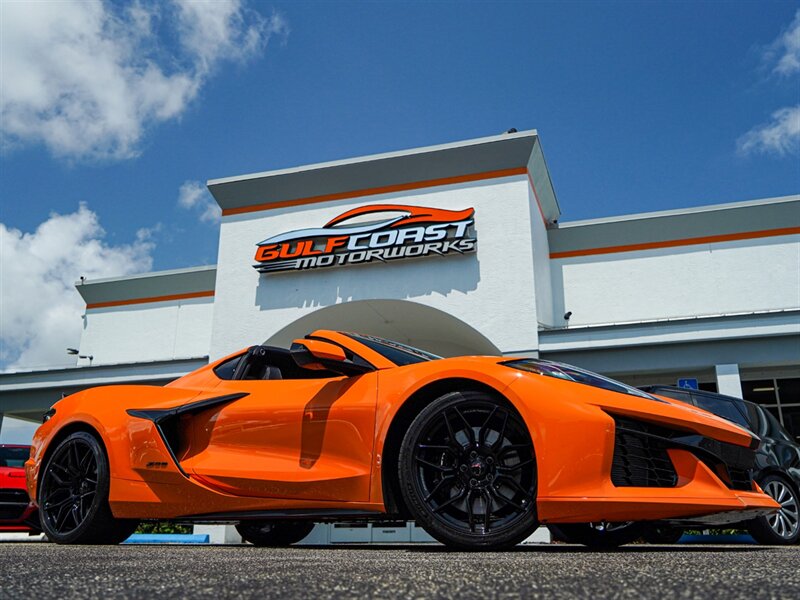 2023 Chevrolet Corvette Z06   - Photo 1 - Bonita Springs, FL 34134