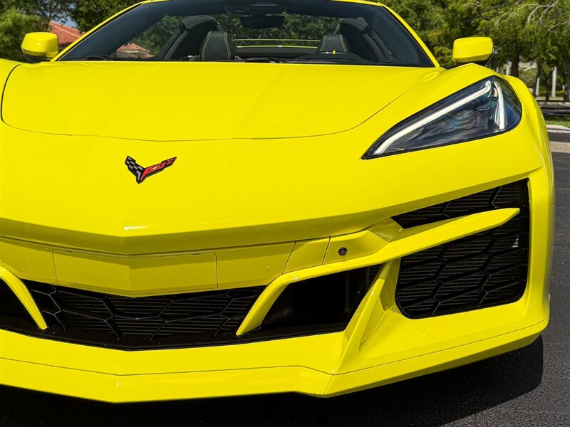 2024 Chevrolet Corvette Z06 - Photo 3 - Bonita Springs, FL 34134