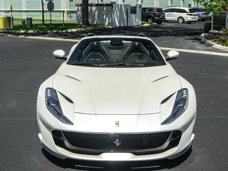 2021 Ferrari 812 GTS   - Photo 5 - Bonita Springs, FL 34134