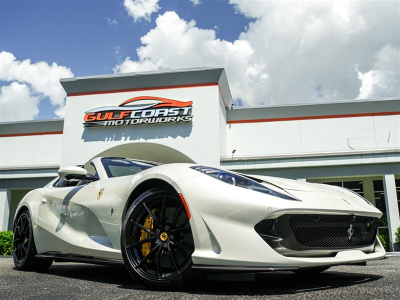 2021 Ferrari 812 GTS  