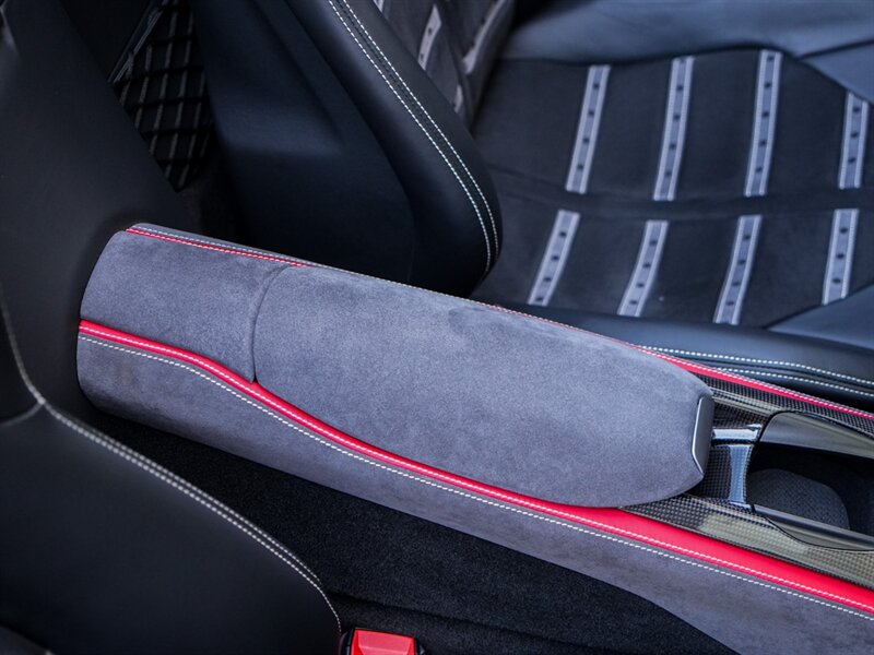 2021 Ferrari 812 GTS   - Photo 38 - Bonita Springs, FL 34134