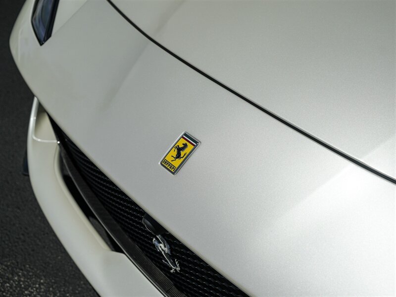 2021 Ferrari 812 GTS - Photo 4 - Bonita Springs, FL 34134