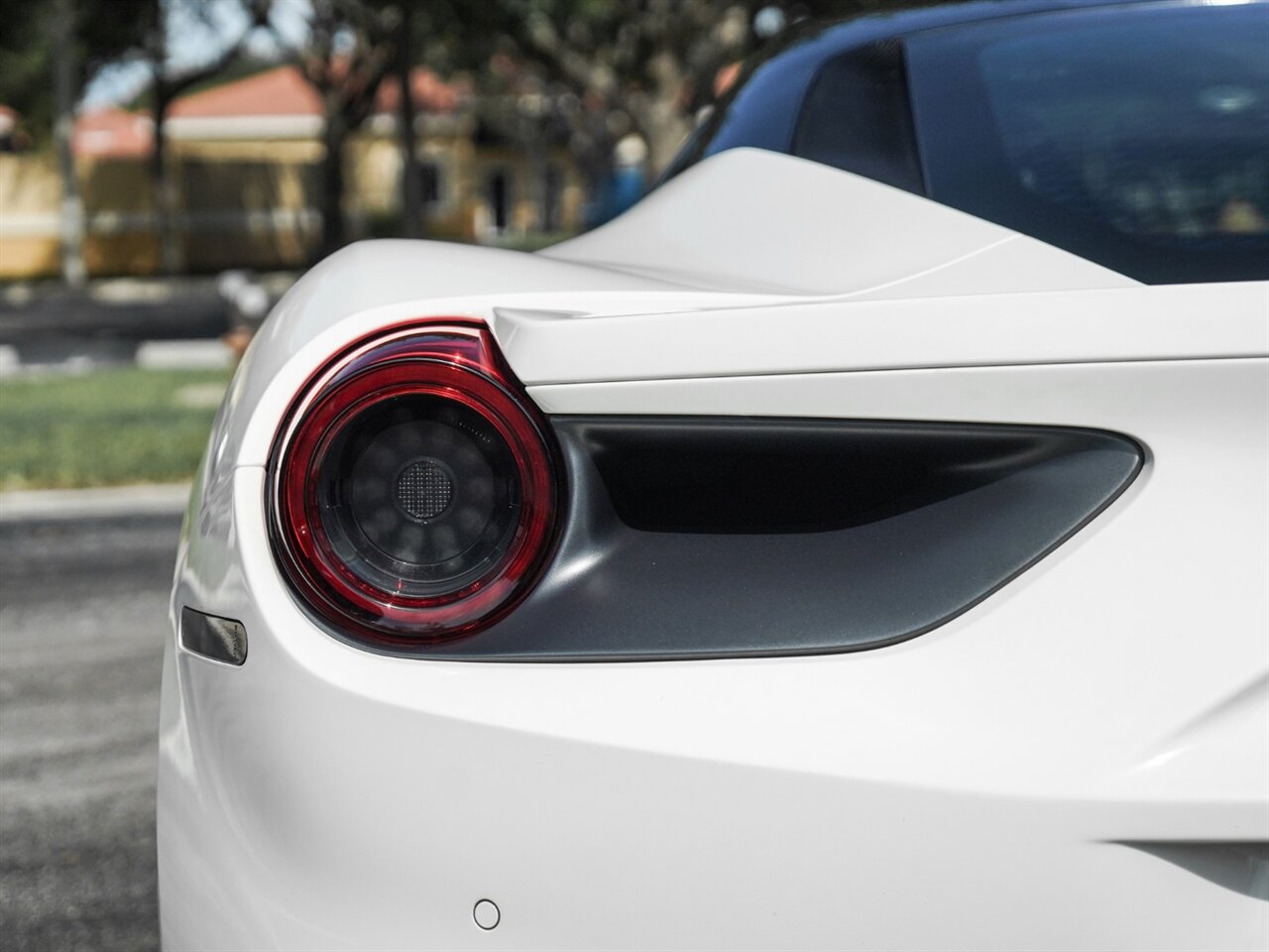 2016 Ferrari 488 GTB   - Photo 60 - Bonita Springs, FL 34134