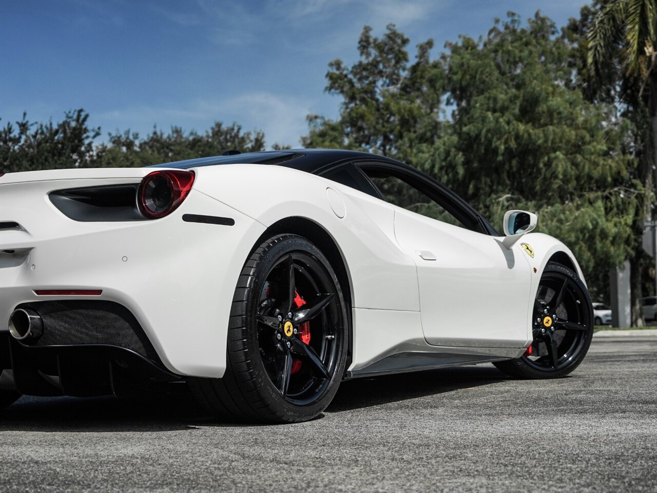 2016 Ferrari 488 GTB   - Photo 69 - Bonita Springs, FL 34134