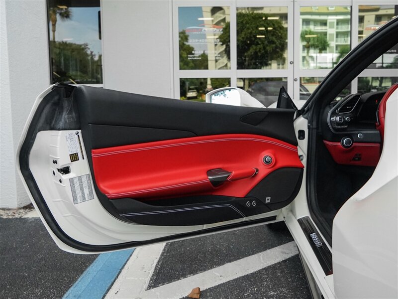 2016 Ferrari 488 GTB - Photo 25 - Bonita Springs, FL 34134