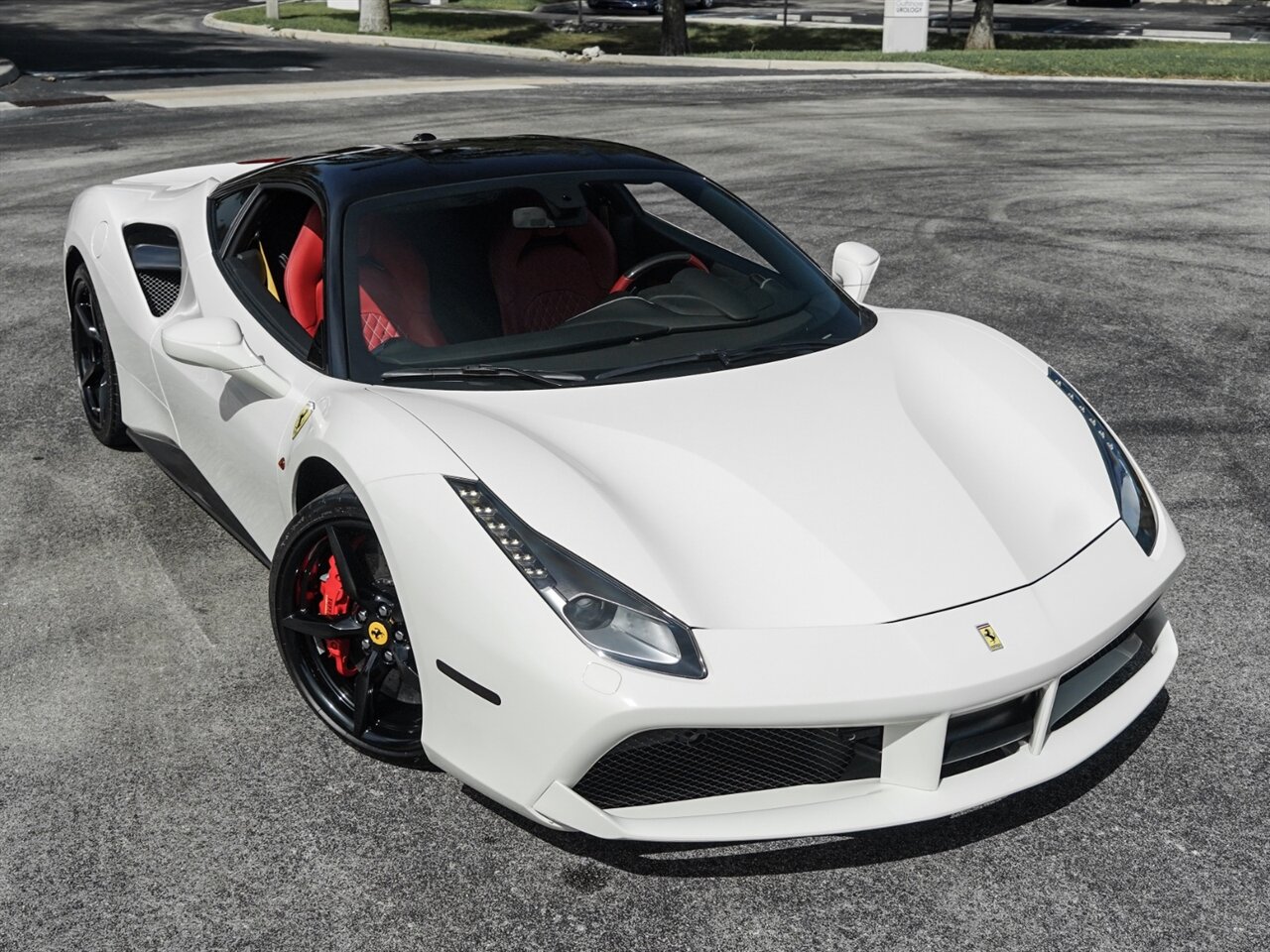 2016 Ferrari 488 GTB   - Photo 76 - Bonita Springs, FL 34134