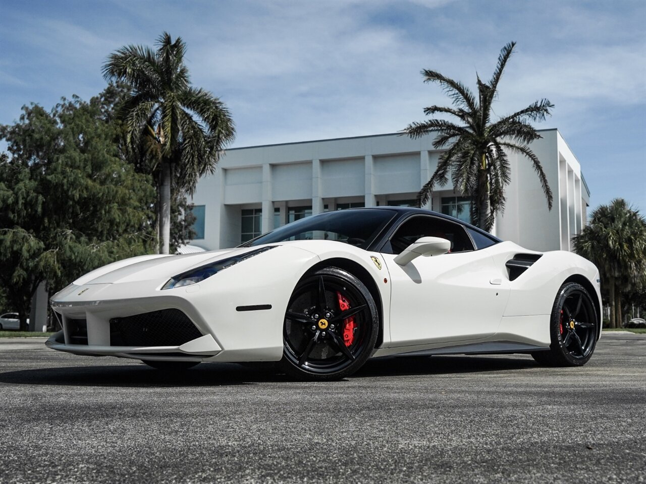 2016 Ferrari 488 GTB   - Photo 11 - Bonita Springs, FL 34134